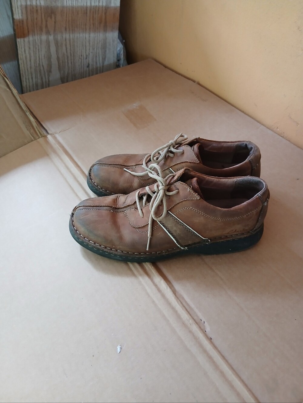 Vintage Clark Size US 11M Casual Brown Leather Men's Lace-Up Shoes